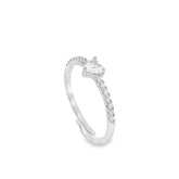 Elegant Heart-Shaped Diamond Ring - Silvenca