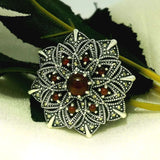 Elegant Silver and Amber Brooch - Silvenca
