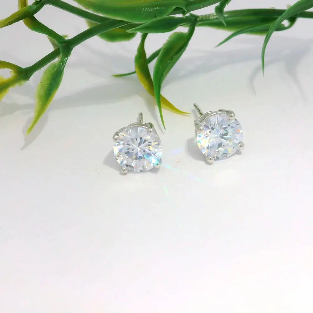 Elegant Diamond Stud Earrings - Silvenca