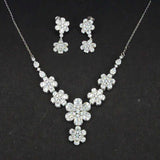 Elegant Floral Silver Necklace - Silvenca