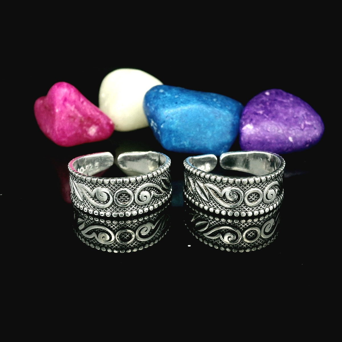 Engraving silver toe rings - Silvenca