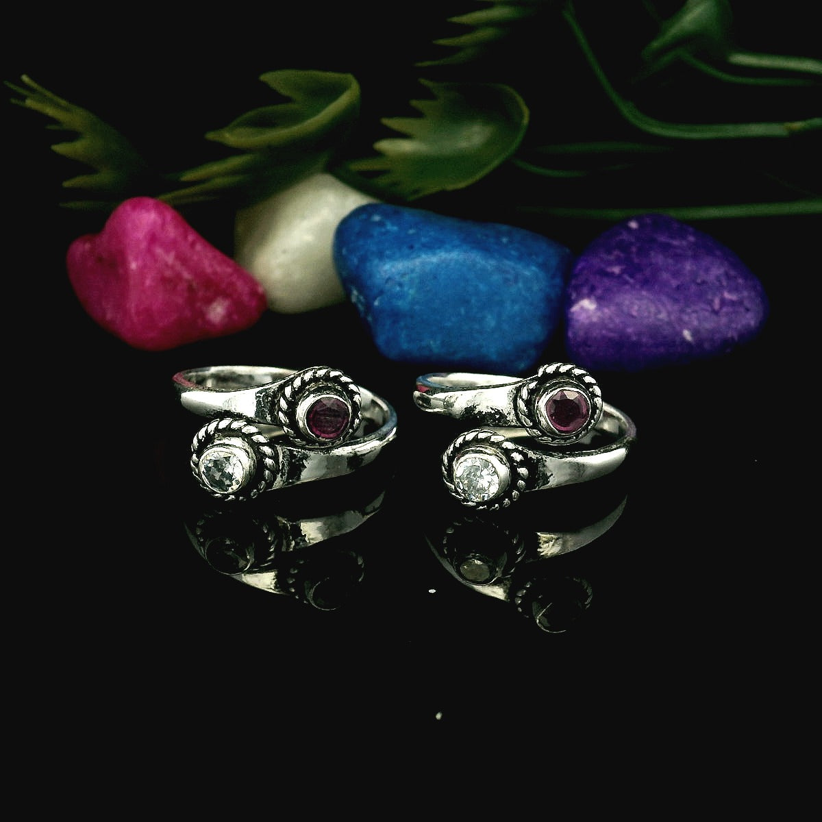 Eye-catching gemstones silver toe rings - Silvenca