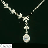 Leaf design Pendant and Stud Earrings Set - Silvenca