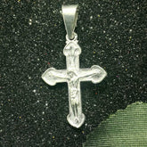 Elegant Silver Cross Pendant - Silvenca