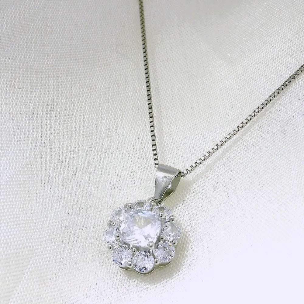 Elegant Silver Gemstone Pendant - Silvenca