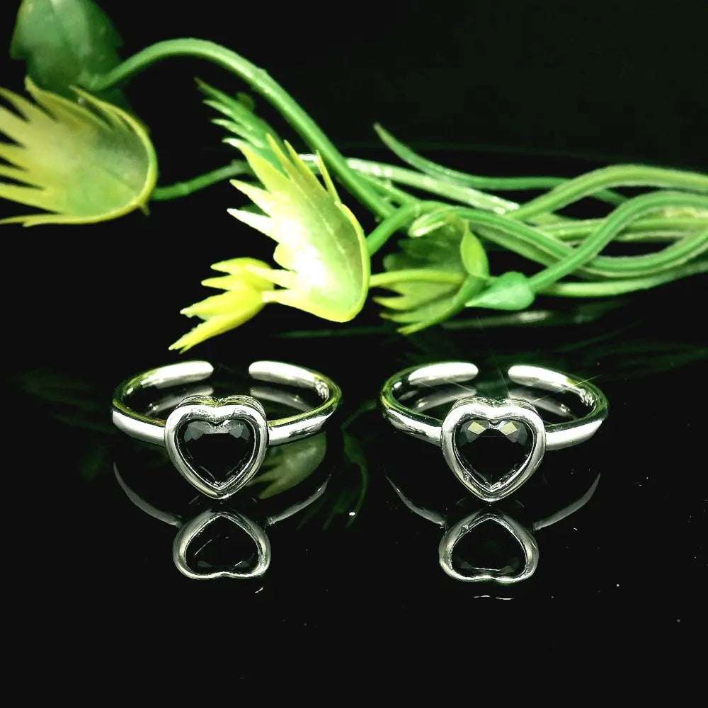 Heart-shaped silver rings - Silvenca