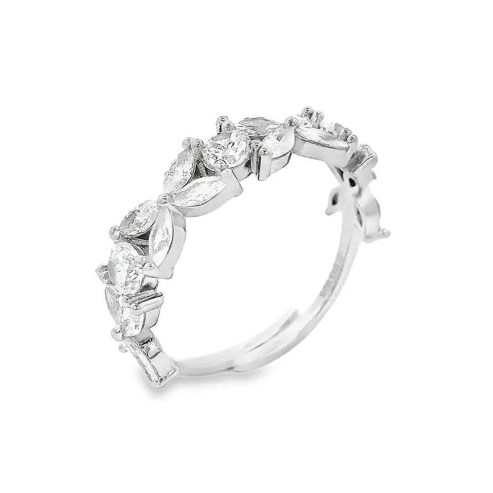 Elegant Silver Ring with Sparkling Stones - Silvenca
