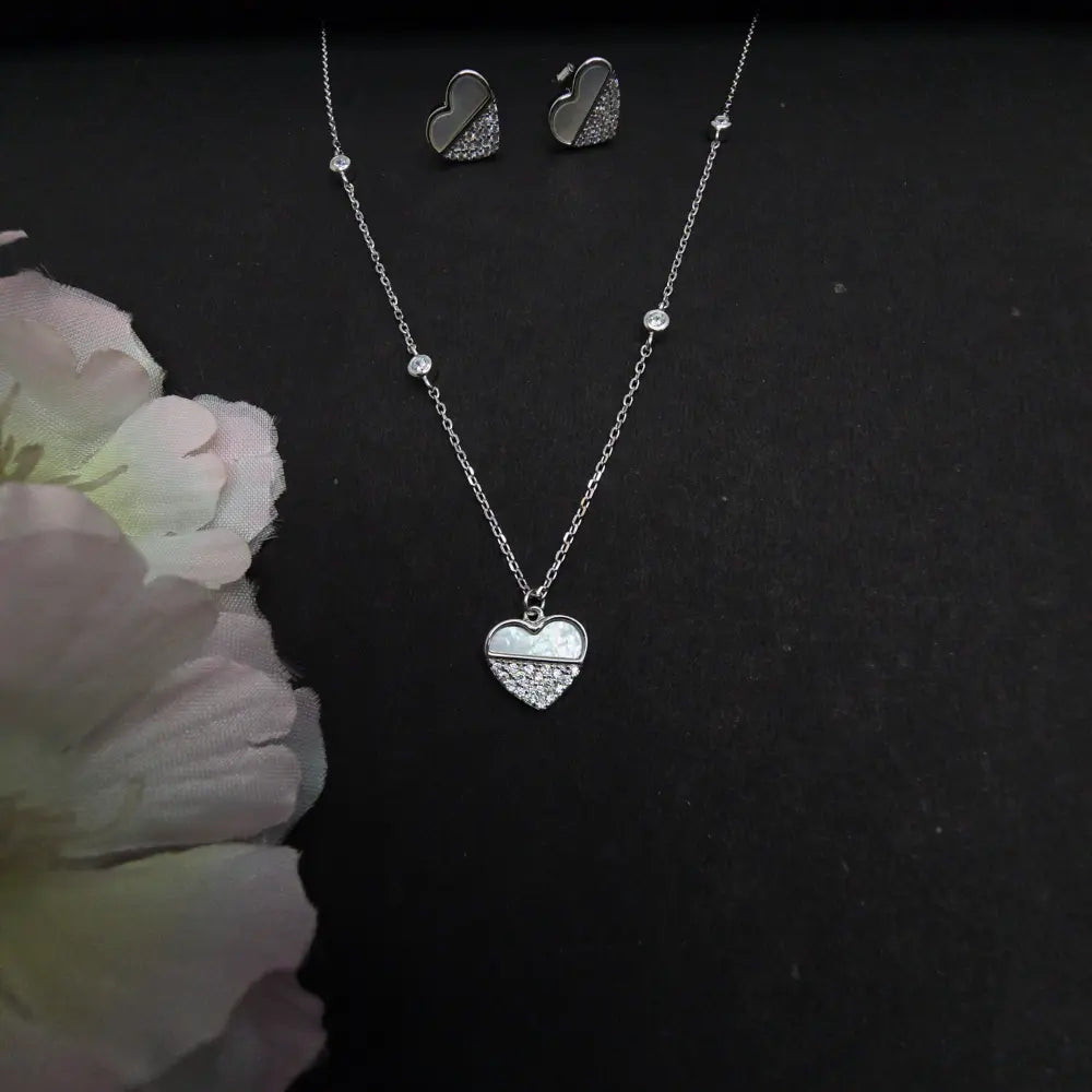 Adorable 925 Sterling Silver Heart-Shape Pendant Set - Silvenca