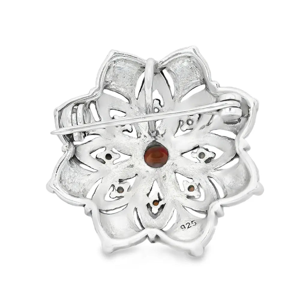 Elegant Silver and Amber Brooch - Silvenca