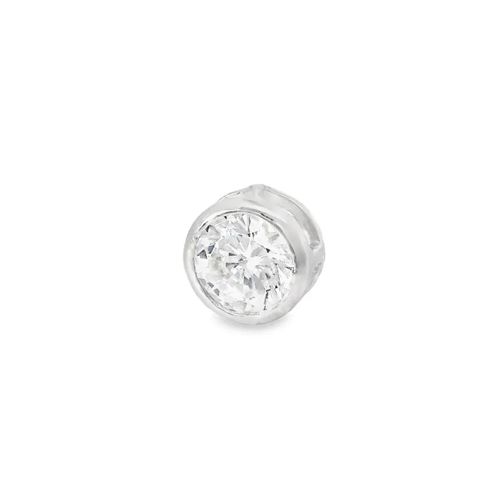 Elegant Silver Stud Earrings - Silvenca