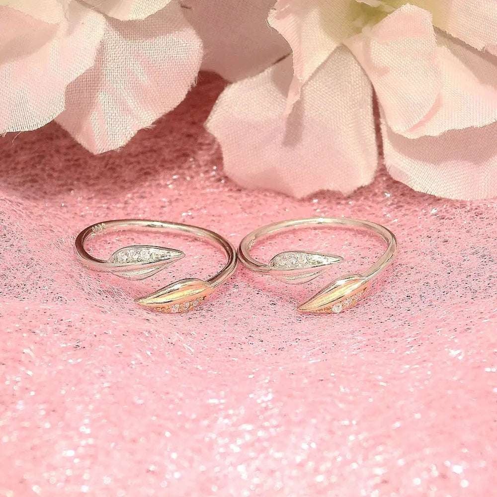 Elegant Leaf Design Toe Rings - Silvenca