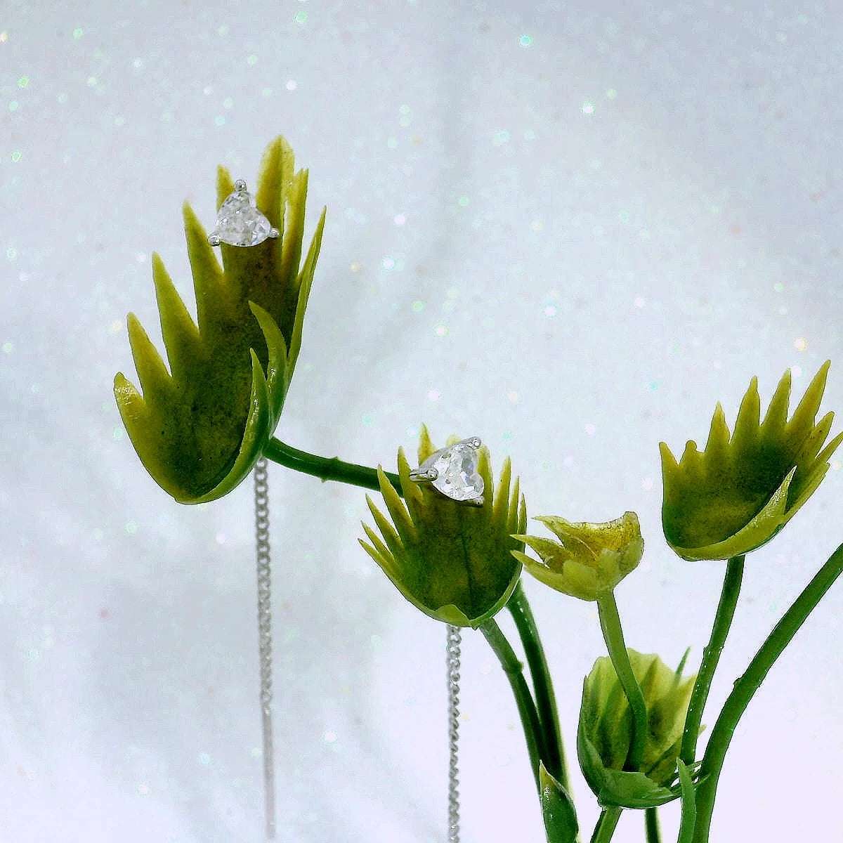 Elegant Heart-Shaped Earrings - Silvenca