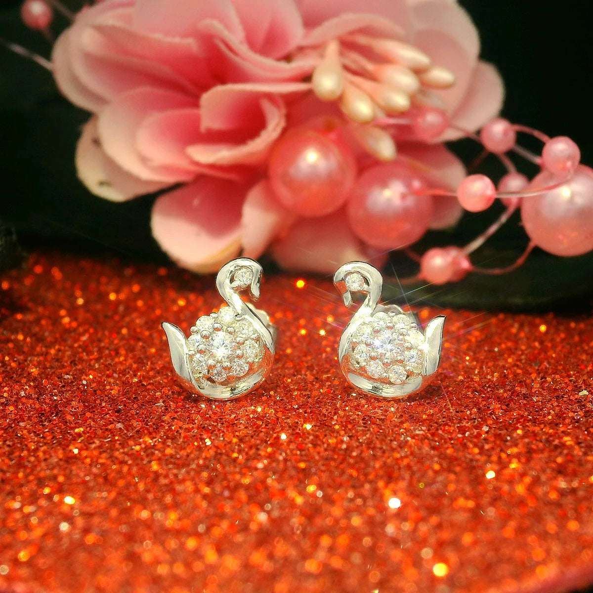 Elegant Swan-Shaped Earrings - Silvenca