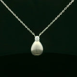Solitaire Round Pendant Set
