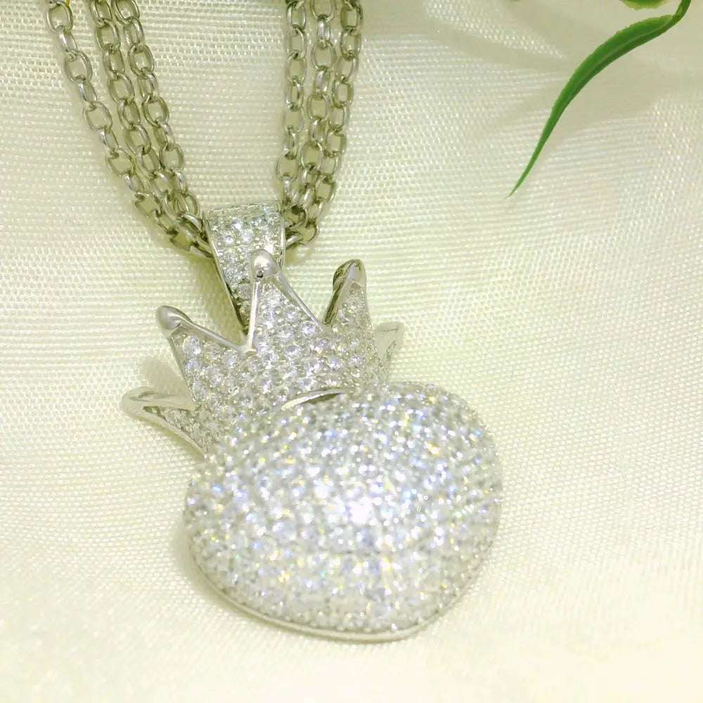 Sparkling Crown Heart Pendant - Silvenca