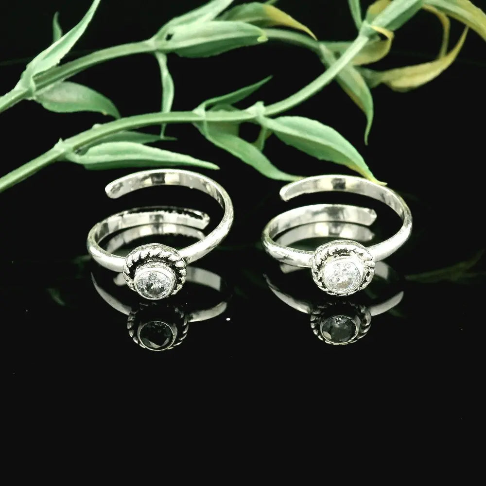 Perfect blend silver toe rings - Silvenca