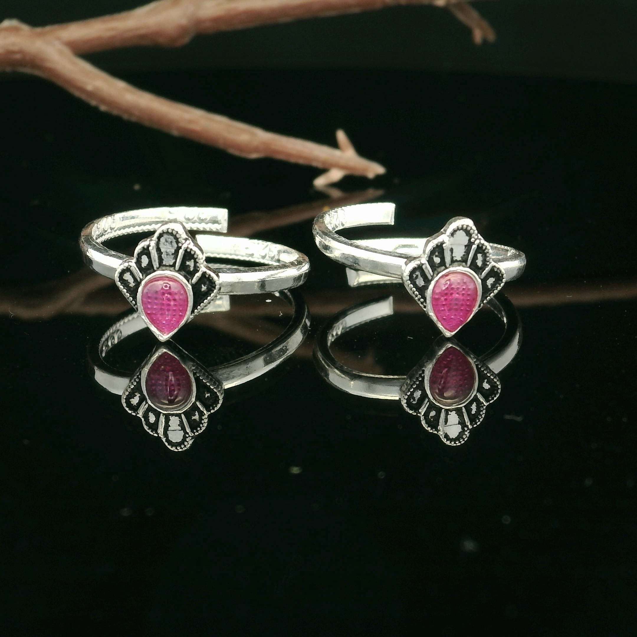 Perfect blend silver toe rings - Silvenca