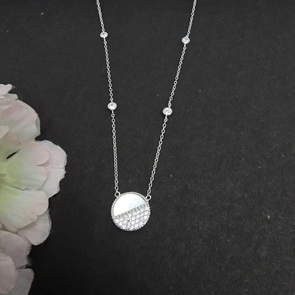 SILVER SHINE Stylish Delicate Pendant Set - Silvenca