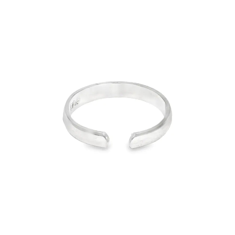 Sleek design silver toe rings - Silvenca